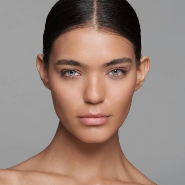 עדשות מגע צבעוניות חצי שנתיות || בצבע מלכה אפורה || Q-Gray 6 months